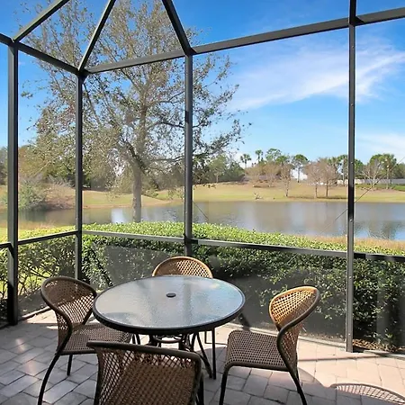 Gorgeous Lakefront Home In Esplanade Golf & Country Club In Lakewood Ranch